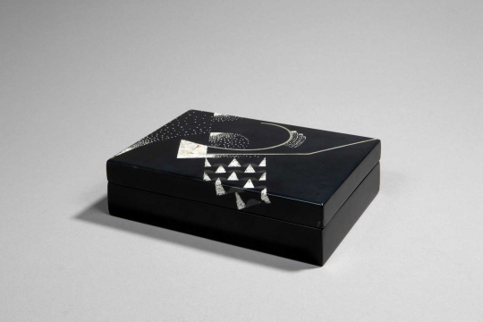 Gaston SUISSE (1896-1988) - Coffret en laque. 1928.