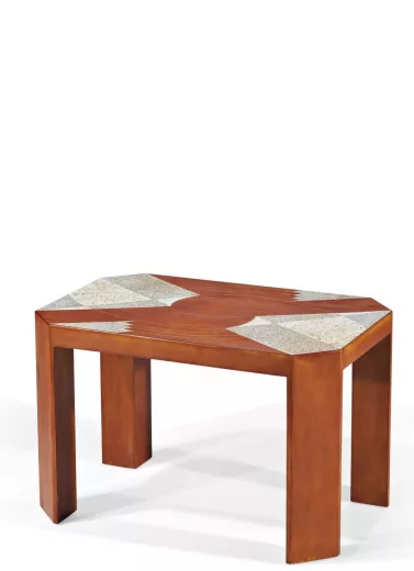 Vente par "Christie's Paris, France" du 21/11/2012 - Table basse en laque. 1924. (lot n°58)