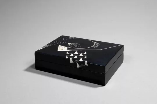 Gaston SUISSE (1896-1988) - Coffret en laque. 1928.