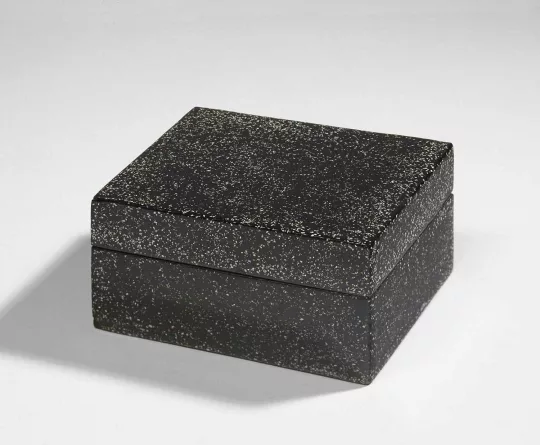 Gaston SUISSE (1896-1988) - Coffret en laque. Vers 1936.